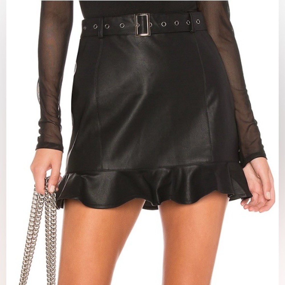 NWOT About Us “Kyla” Black Vegan Leather Ruffle Skirt XS (belt not included)